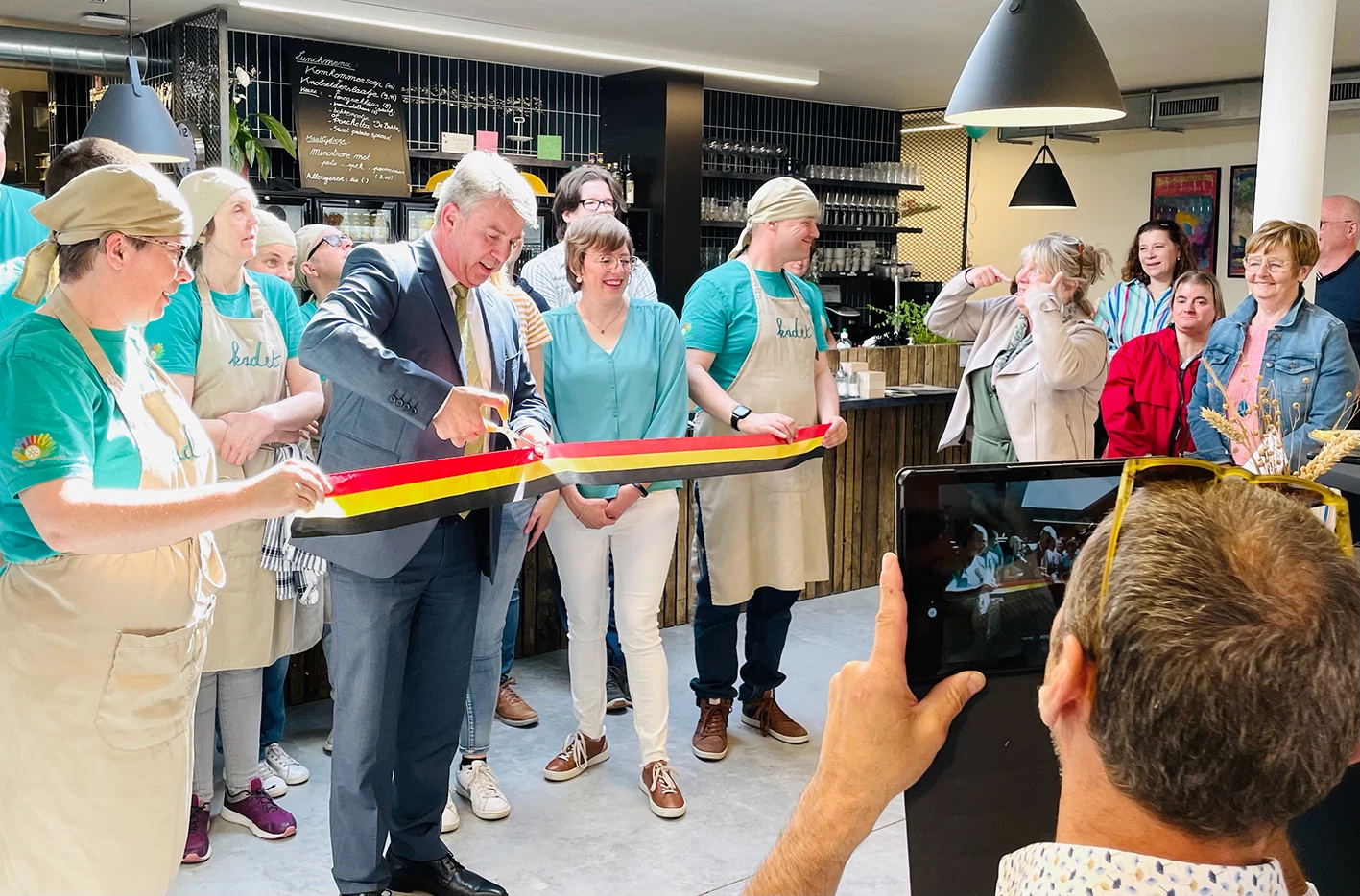 Kadet feestelijk geopend